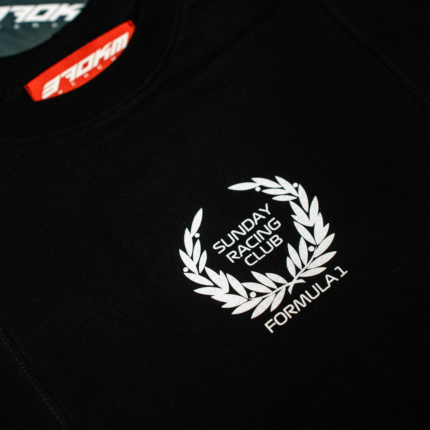 Sunday Racing Club (Color Negro)